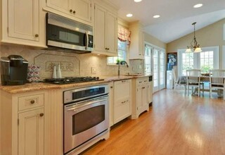 22 High Farms Rd in Glen Head, NY - Building Photo - Building Photo