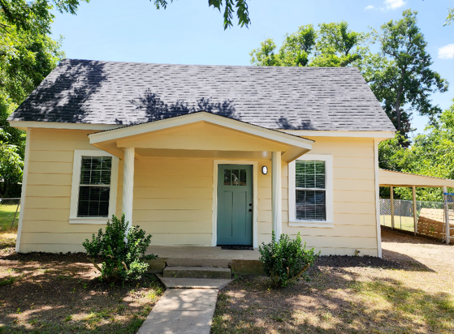 property at 303 W Cedar St