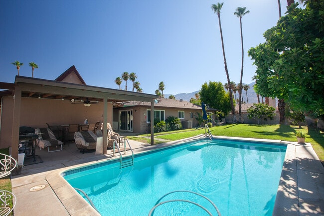 2900 E Avery Dr in Palm Springs, CA - Building Photo - Building Photo