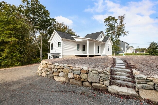 659 Sodom Rd in Westport, MA - Building Photo - Building Photo