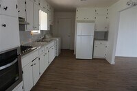 1001 W Beverly Loop photo'