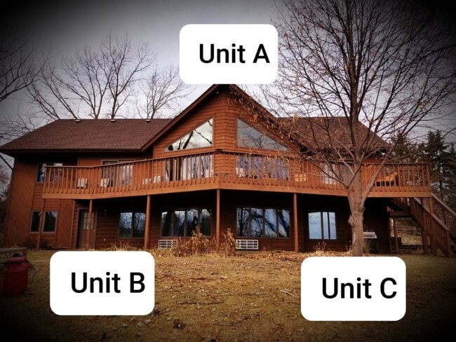323 Sawmill Ln