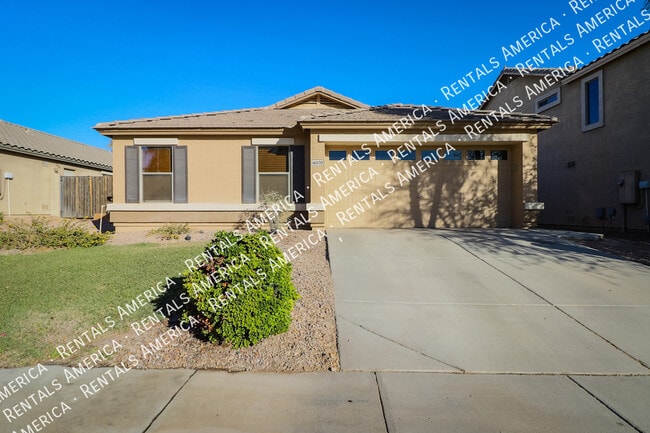 16070 W Kendall St in Goodyear, AZ - Building Photo - Building Photo