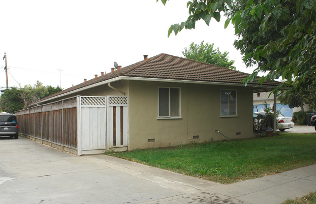 936-938 Princess Anne Dr in San Jose, CA - Building Photo - Building Photo