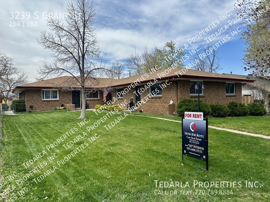 3239 S Grant St in Englewood, CO - Building Photo