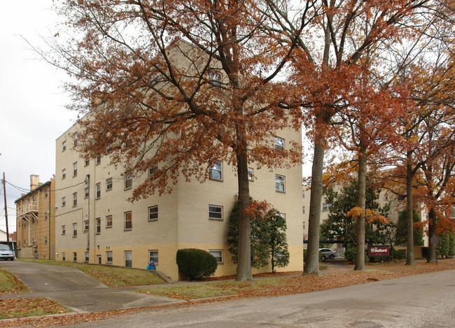 612-620 11th Ave in Huntington, WV - Building Photo - Building Photo