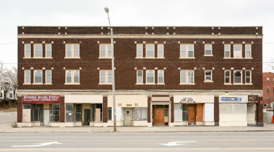 14460-14476 Euclid Ave in East Cleveland, OH - Building Photo - Building Photo