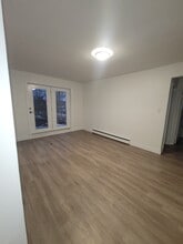 70 Albert St in Cambridge, ON - Building Photo - Building Photo