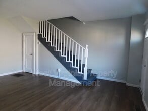 200 Lewis St in Oak Hill, WV - Building Photo - Building Photo