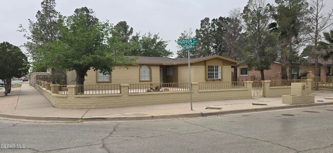 9332 Hudson Way in El Paso, TX - Building Photo - Building Photo