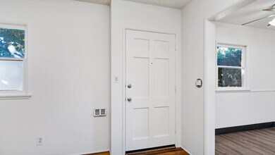 1915 Peyton Ave, Unit A in Burbank, CA - Building Photo - Building Photo