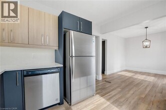 329 Rosedale Ave in Hamilton, ON - Building Photo - Building Photo