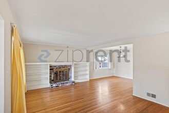 1170 Glenview Dr in San Bruno, CA - Foto de edificio - Building Photo