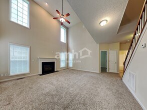 2286 Rothwood Acres Rd in Greensboro, NC - Building Photo - Building Photo