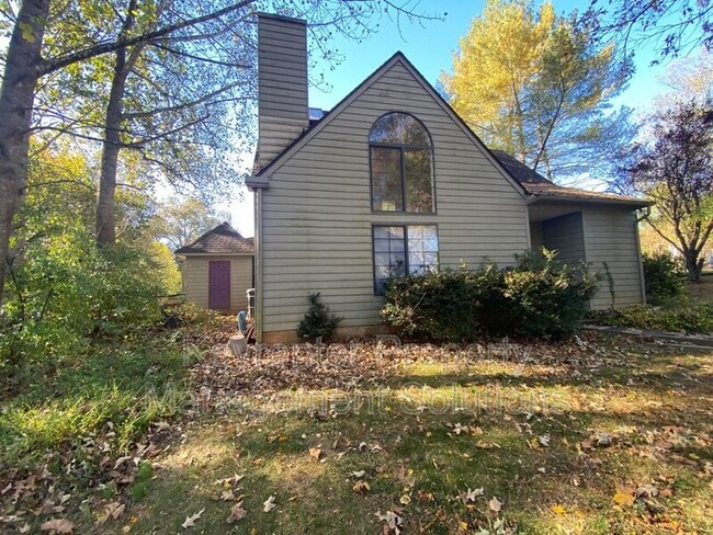 1029 Amber Ridge Rd in Charlottesville, VA - Building Photo - Building Photo