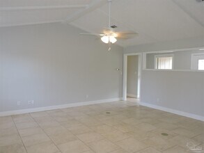 3890 Sail Wind Dr in Gulf Breeze, FL - Building Photo - Building Photo