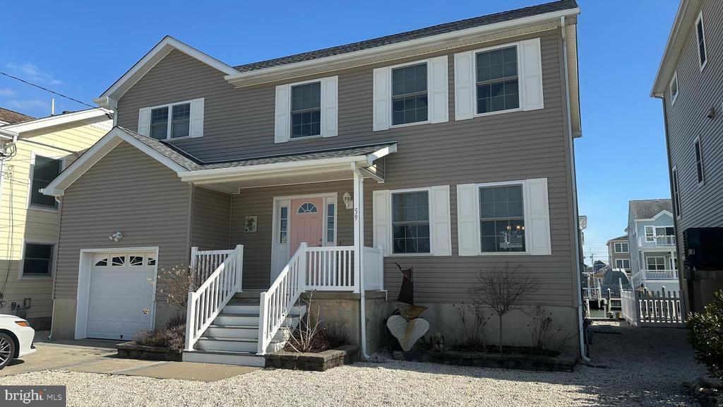 59 Weaver Dr in Stafford Township, NJ - Building Photo