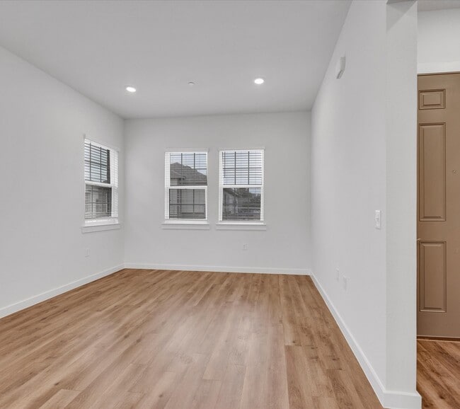 property at 2703 Rockhill Rd