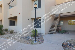 11333 N 92nd St, Unit 1003 in Scottsdale, AZ - Building Photo
