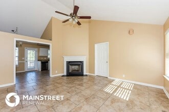 825 Stone Hedge Ct in Nashville, TN - Foto de edificio - Building Photo