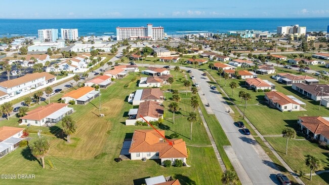 11 Oriole Cir in Ormond Beach, FL - Building Photo - Building Photo