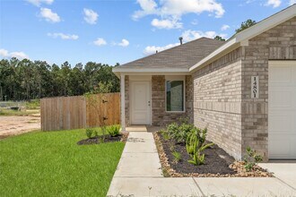 14801 N Ascot Bend Cir in Conroe, TX - Building Photo - Building Photo