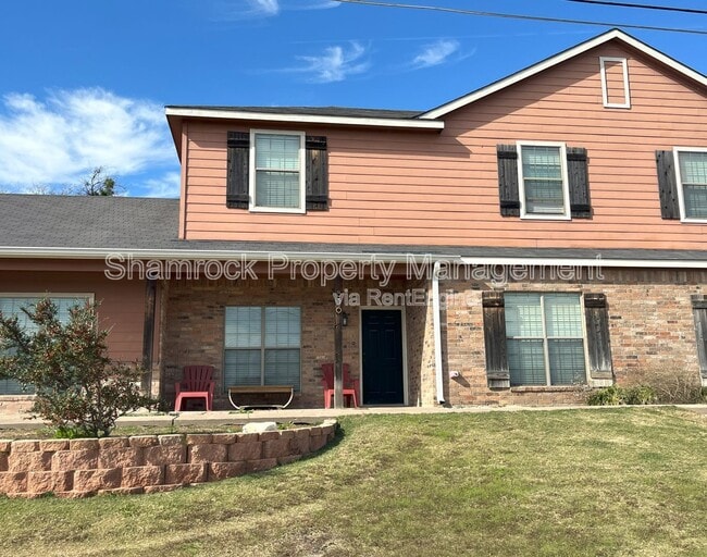 property at 836 Chambers Creek Cir