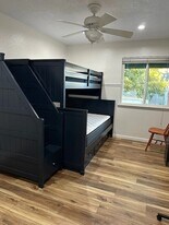 5587 Makati Cir in San Jose, CA - Building Photo