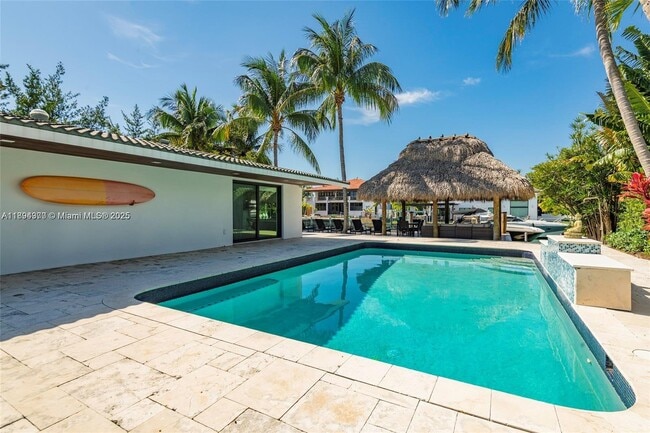 2020 NE 121st Rd in North Miami, FL - Building Photo - Building Photo