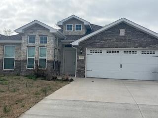 2624 Lois Ln in Joplin, MO - Foto de edificio