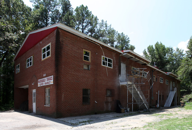 832 Ridgeway Ave in Durham, NC - Building Photo - Building Photo