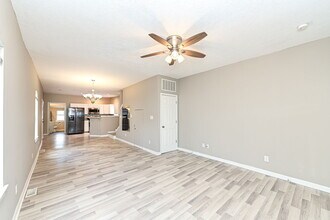 729 N Arnolda Ave in Indianapolis, IN - Foto de edificio - Building Photo