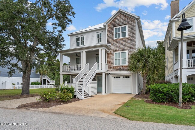 1919 Deep Creek Run in Wilmington, NC - Foto de edificio - Building Photo