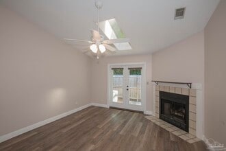 5051 Grande Dr in Pensacola, FL - Building Photo - Building Photo