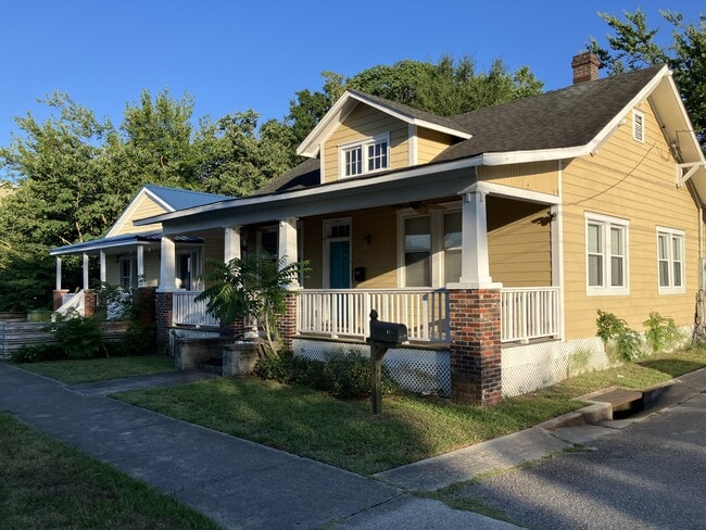 710 Nun St in Wilmington, NC - Building Photo - Building Photo