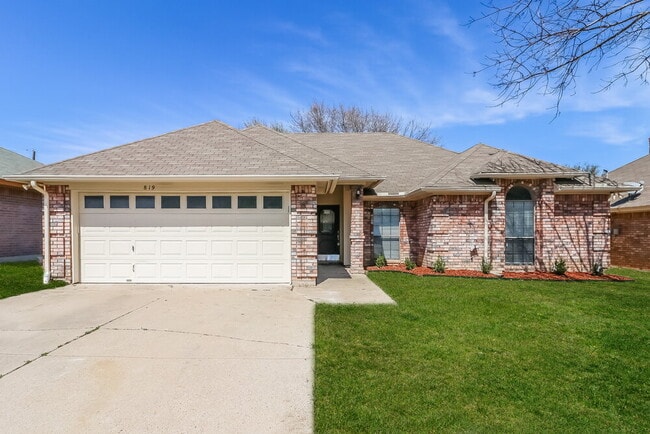 property at 819 Crystal Creek Ln