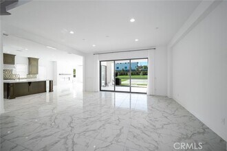 20425 Edgewood Ct in Los Angeles, CA - Building Photo - Building Photo