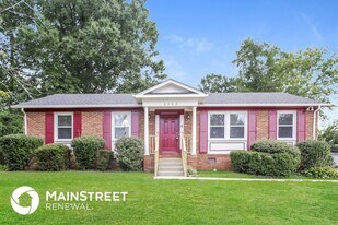 4302 Belfield Dr in Greensboro, NC - Building Photo