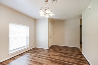 14234 Juliedale Dr in Humble, TX - Building Photo - Building Photo