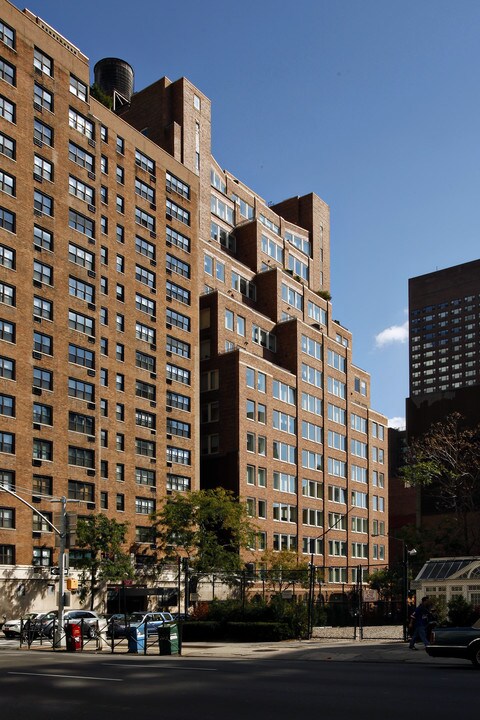 Kenton Place in New York, NY - Foto de edificio