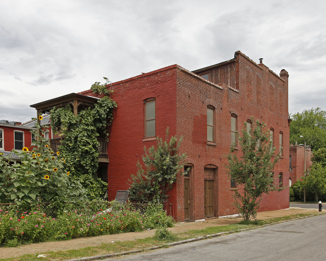 2730-2732 Chippewa St in St. Louis, MO - Building Photo - Building Photo