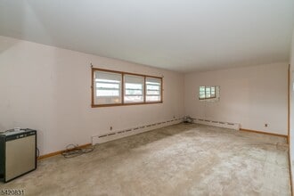 300 Mitchell Ave in Linden, NJ - Building Photo - Building Photo