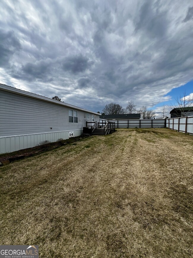 541 Old Valambrosia Rd in Dublin, GA - Building Photo - Building Photo