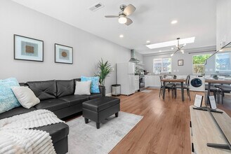 2326 Cherry Ave in San Jose, CA - Building Photo - Building Photo
