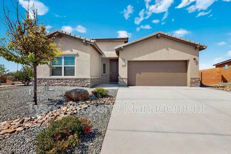 1222 Fascination St NE in Rio Rancho, NM - Building Photo
