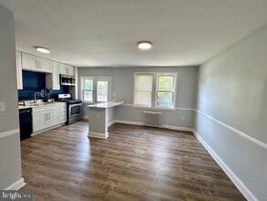 2061 E Belvedere Ave in Baltimore, MD - Building Photo - Building Photo