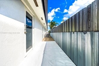 14859 SW 177th Terrace in Miami, FL - Building Photo - Building Photo