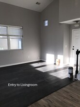 294 Hiawassee Dr in Woodstock, GA - Foto de edificio - Building Photo