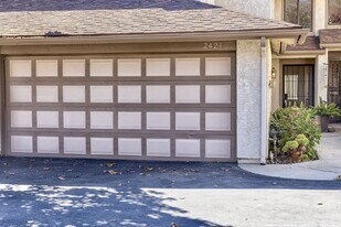 2421 Mohican Ln in Ventura, CA - Building Photo