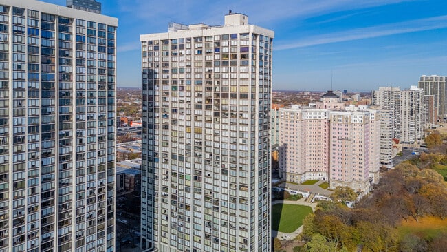 property at 5455 N Sheridan Rd